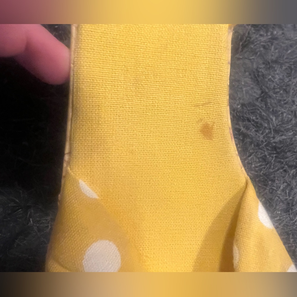 Y2k Yellow & White Polka Dot Wedge Sandals! - Picture 11 of 16